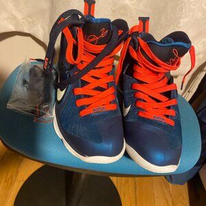 Mens NIKE Lebrons Blue with Red Laces Sz 8.5 Excellent Condition